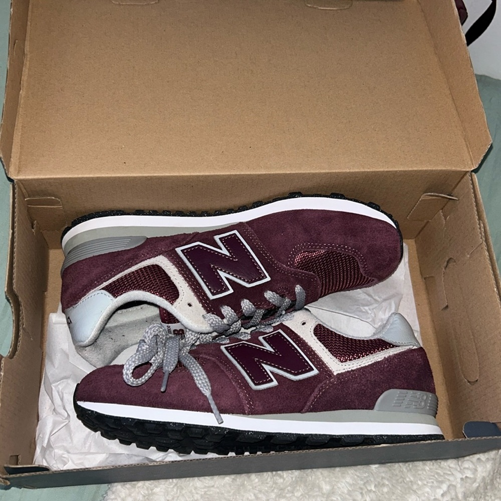 New balance 574 Burgundy sneakers